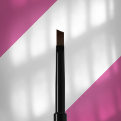 Angled brush for gel EXPERT width 6 mm / length 9 mm